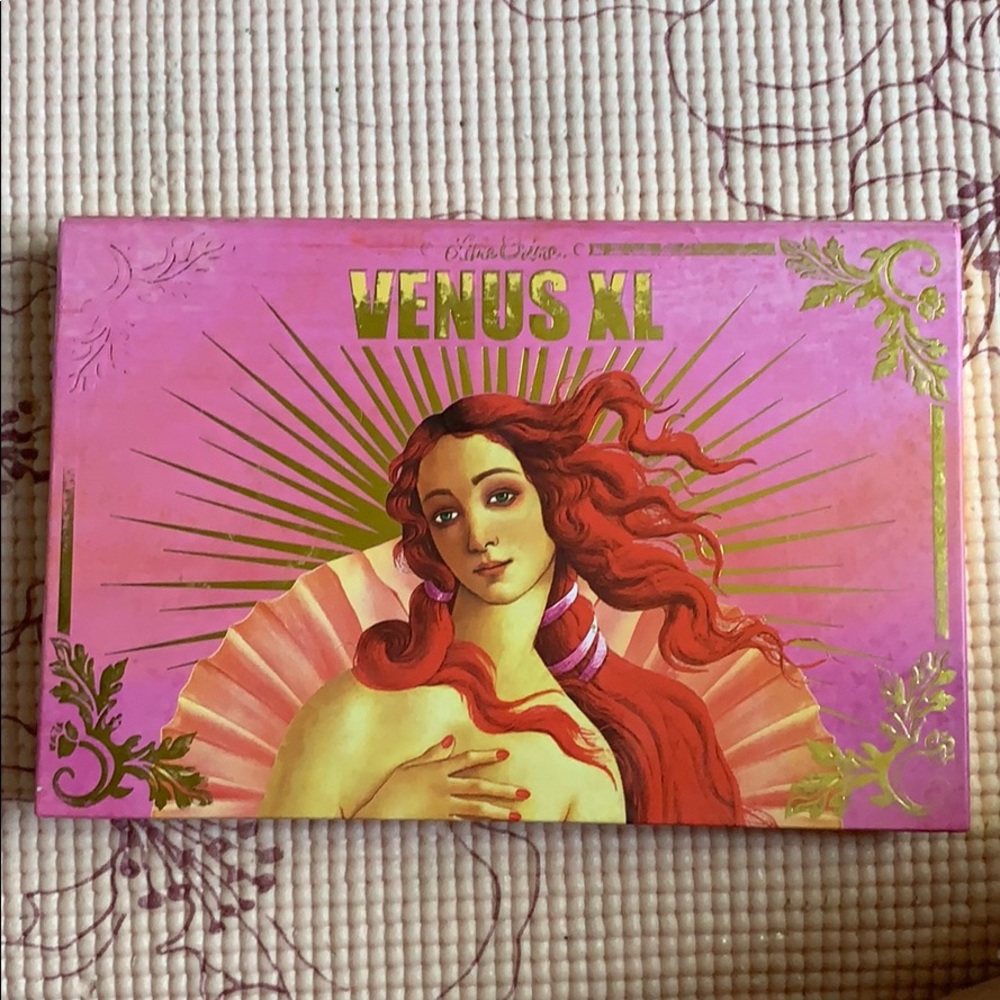 VENUS XL